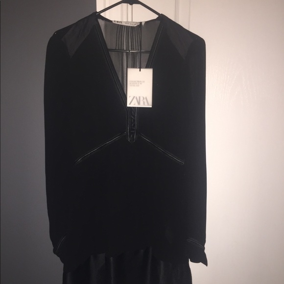 Zara V-Neck Dress - Picture 4 of 5